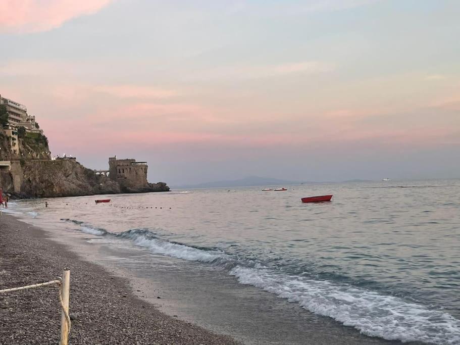 Appartamento 10 M Dal Mare Casa Da Zia Lena マイオーリ エクステリア 写真